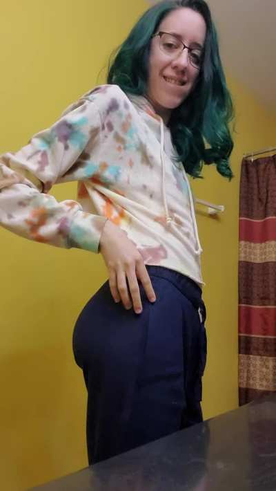 Should I do green hair again?! 37F