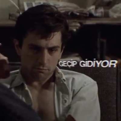 Ben tanrının yalnız adamıyım.