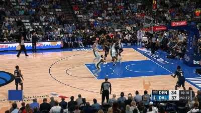 [Highlight] Bol Bol Goes To The Hoop, Finishes With an And-1