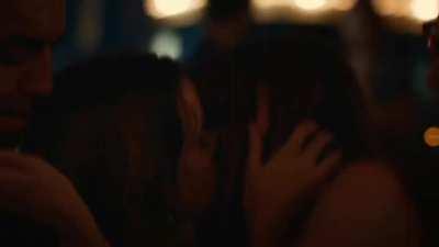 Lesbian Kissing Scene