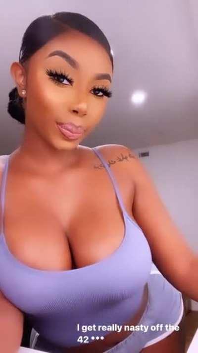 maria miliann from LA @maria.miliann