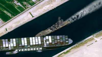 Ever Given: *Gets stuck* Marigold: <<Looks like it's a job for me!>>