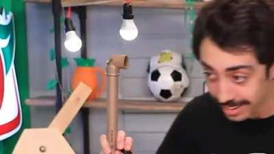 eu que fiz eu tinha feito no dia que lanço o vídeo mas o que eu fiz tinha 1 segundo ent fiz outro com 2 segundos