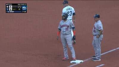 [Highlight] Mariners turn a dp when Maldonado takes his foot off the bag on a popup to the 1B