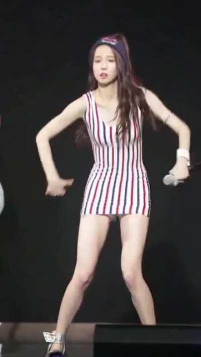 Kep1er & former CLC - Yujin