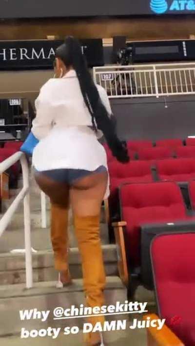 Them Cheeks Got Bigger💦💦💦💦💦💦💦💦