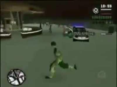 Bem melhor a gente se mata na vida real doq no joguinho 👍