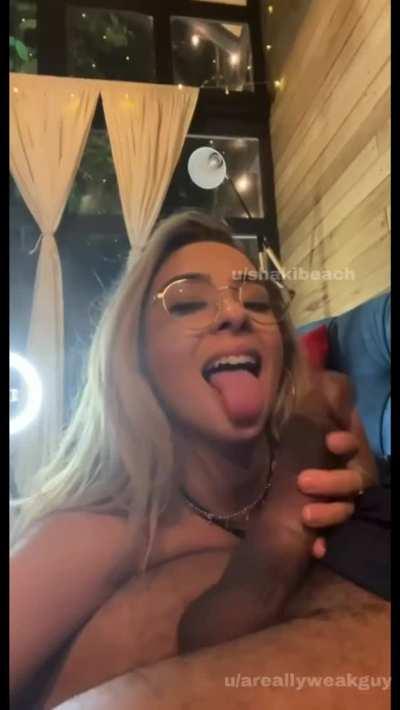 Enjoying my lollipop ♠️