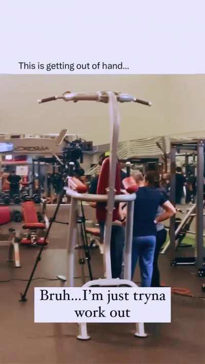 Everyone is the main character