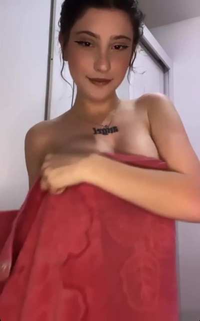 POV: You cum inside the college girl bathroom and see me like this... what would do