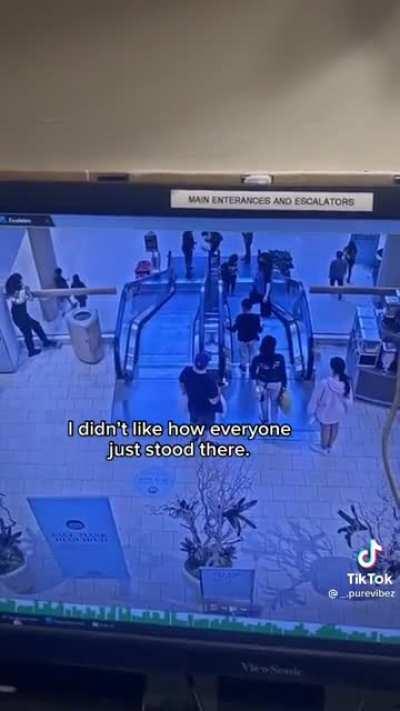 Security guard helps a kid overcome his fears