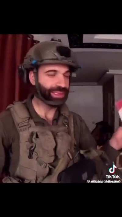 At least iron out the wrinkles! 🤦‍♂️