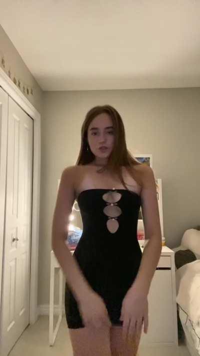 She's not even naked but she's still making you pump your goonstick