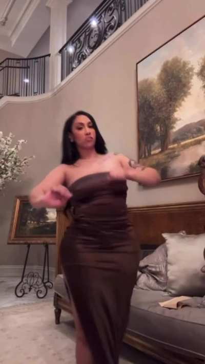Queen Naija thick at Wedding Pt. 2