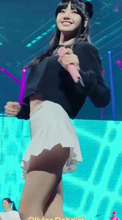 BLACKPINK - LISA (remastered quality)