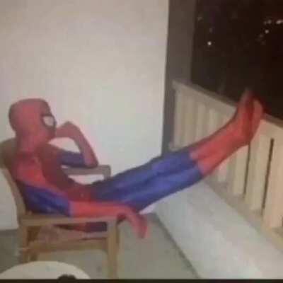 Everyone watching berleezy on his last episode of Detroit become human after choosing the worst possible ending: