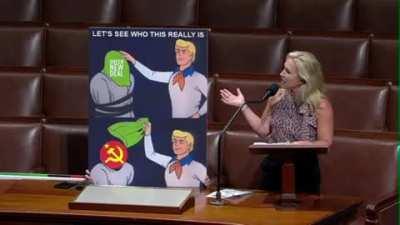 MarjorieQ destroys green new deal with facebook memes