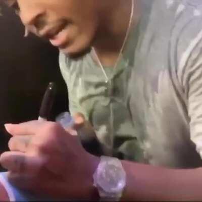 The fact that Juice not only went back to sign the cast, but he also genuinely showed that he was worried for him too just goes to show how human he really was, and how much he truly cared about us as fans. Juice WRLD will always be my #1 favourite artist