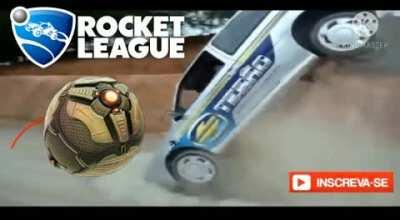 joguei rocket league ( e olha no que deu)