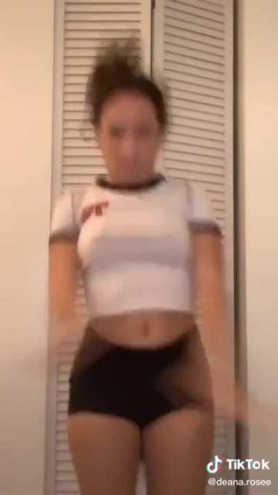 Small titties matter alright guys!!!!