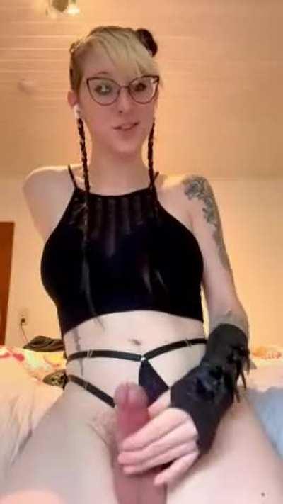 Can you see my nipples through this shirt?