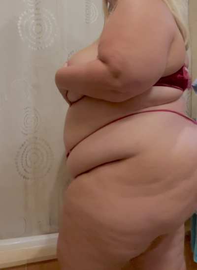 When Santa’s away? Mrs Klaus likes to play