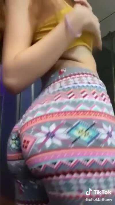 She's bad 😩 IG ( imbriitaanyy )💦