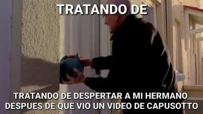 Oohhh si amigo, sigue poniendo esos videos de capusotto haciendo de hitler y de cheto y de zzzzzzz