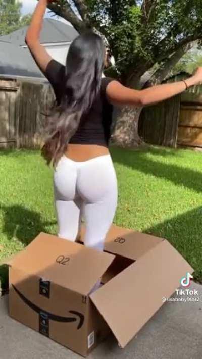 Mine arrives in 2 days