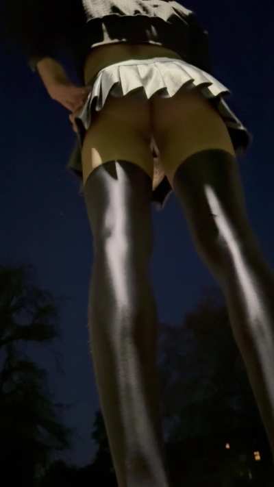 Some late night park fun 😜