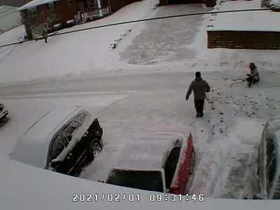 Jeffery Spaide kills his 2 neighbors over argument about snow