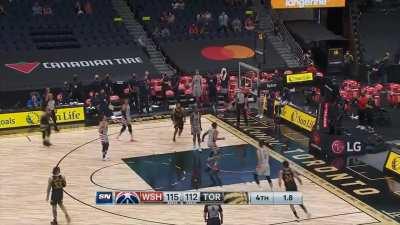 [Highlight] Fred VanVleet hits the clutch 3 to tie up the game with 1.3 seconds left