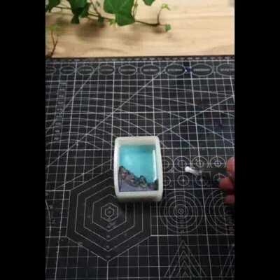 A piece of ocean in hand