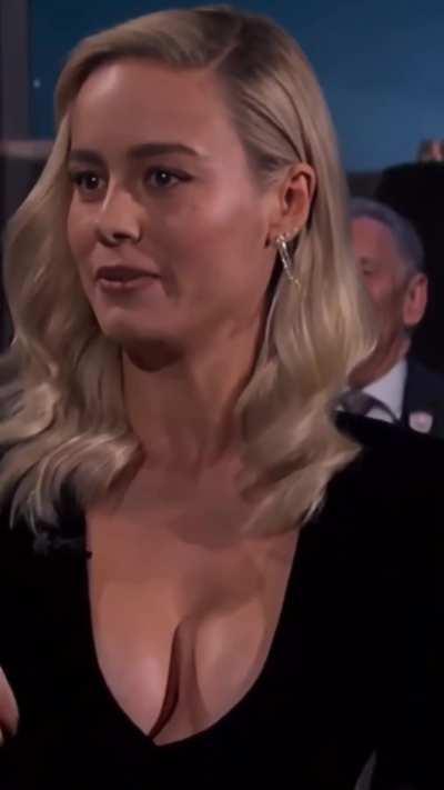 Brie shaking her boobs while wearing her iconically sexy black dress! 🖤