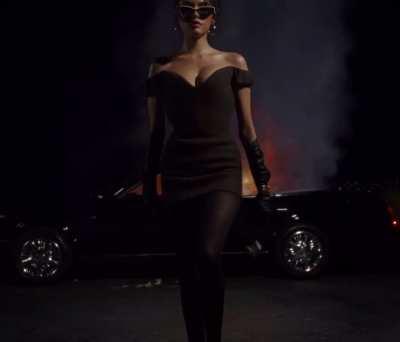 Outro walk in “Showed Me” music video (10/14/22)