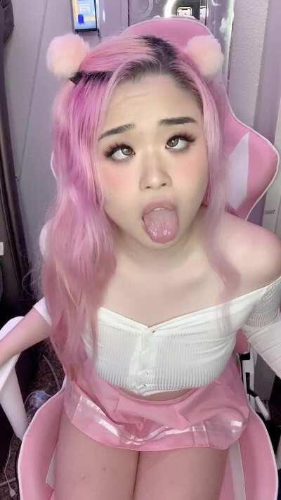 I get so drooly 🥺