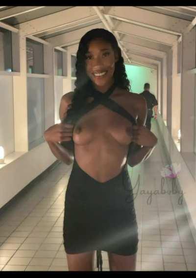 The face I made when he said “ppl are coming” is priceless