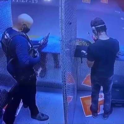 Keep your Shotgun’s grip tight …