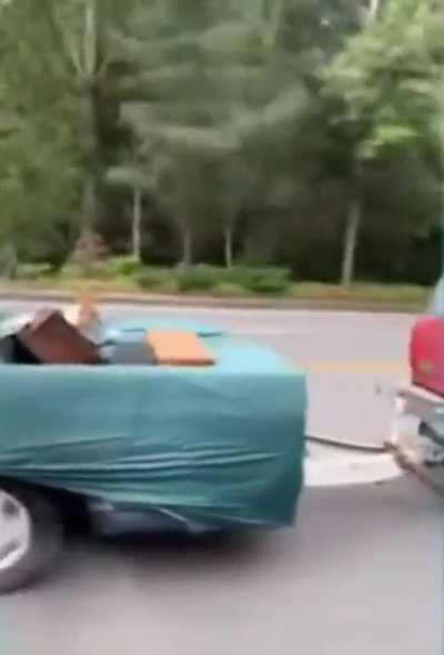 Выглядит безопасно