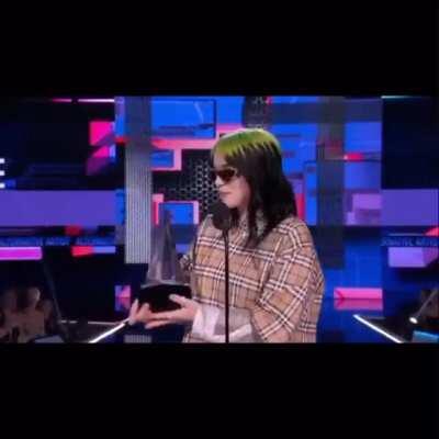 Her ayayay at the ending aw💗