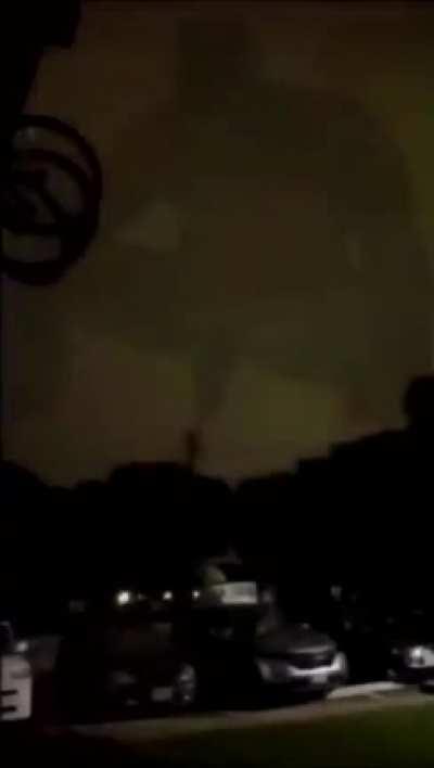 aun sigo viendo su cara