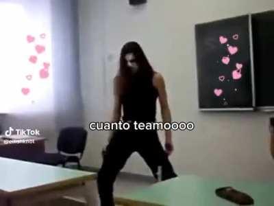 Si supieras chaparrita cuanto te amooolo 