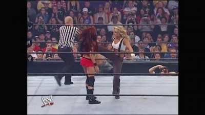 Christy Hemme attempting the Lita routine on Trish Stratus