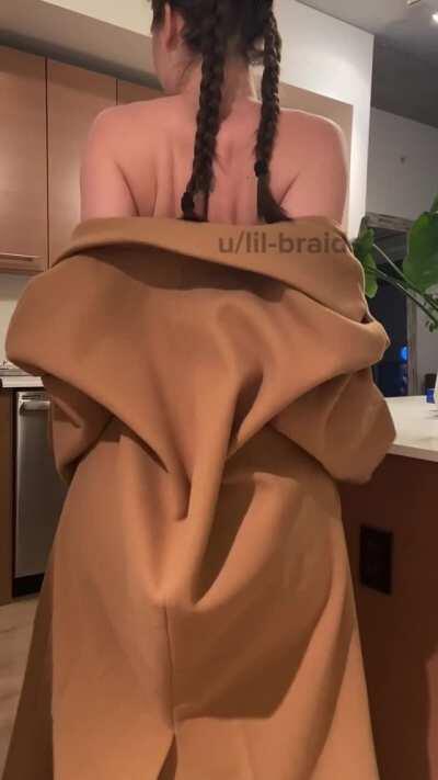 What if I showed up like this ? 🍑 (her Free album In Comments)