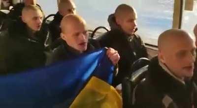 50 Ukrainian defenders came home today, they sang the national anthem once upon 🇺🇦 soil