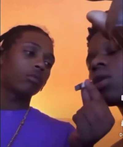 Something is wrong 😂