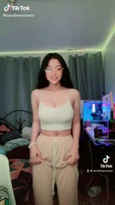 Type niyo ba? May mas malupit ako dito, upvote niyo lang.