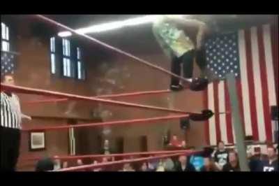 Top rope scorpion