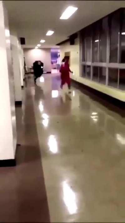 Running from a Revenant be like