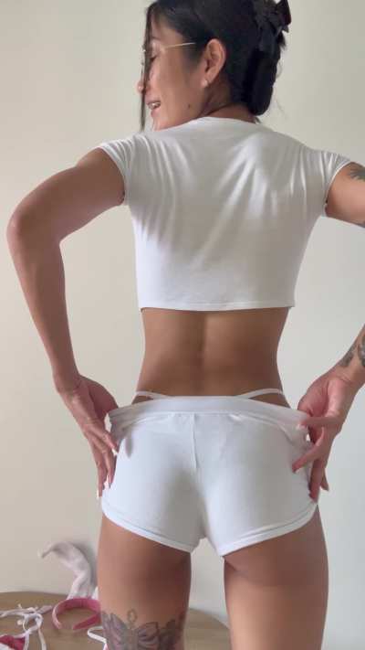 Cum in my ass or on my braces?